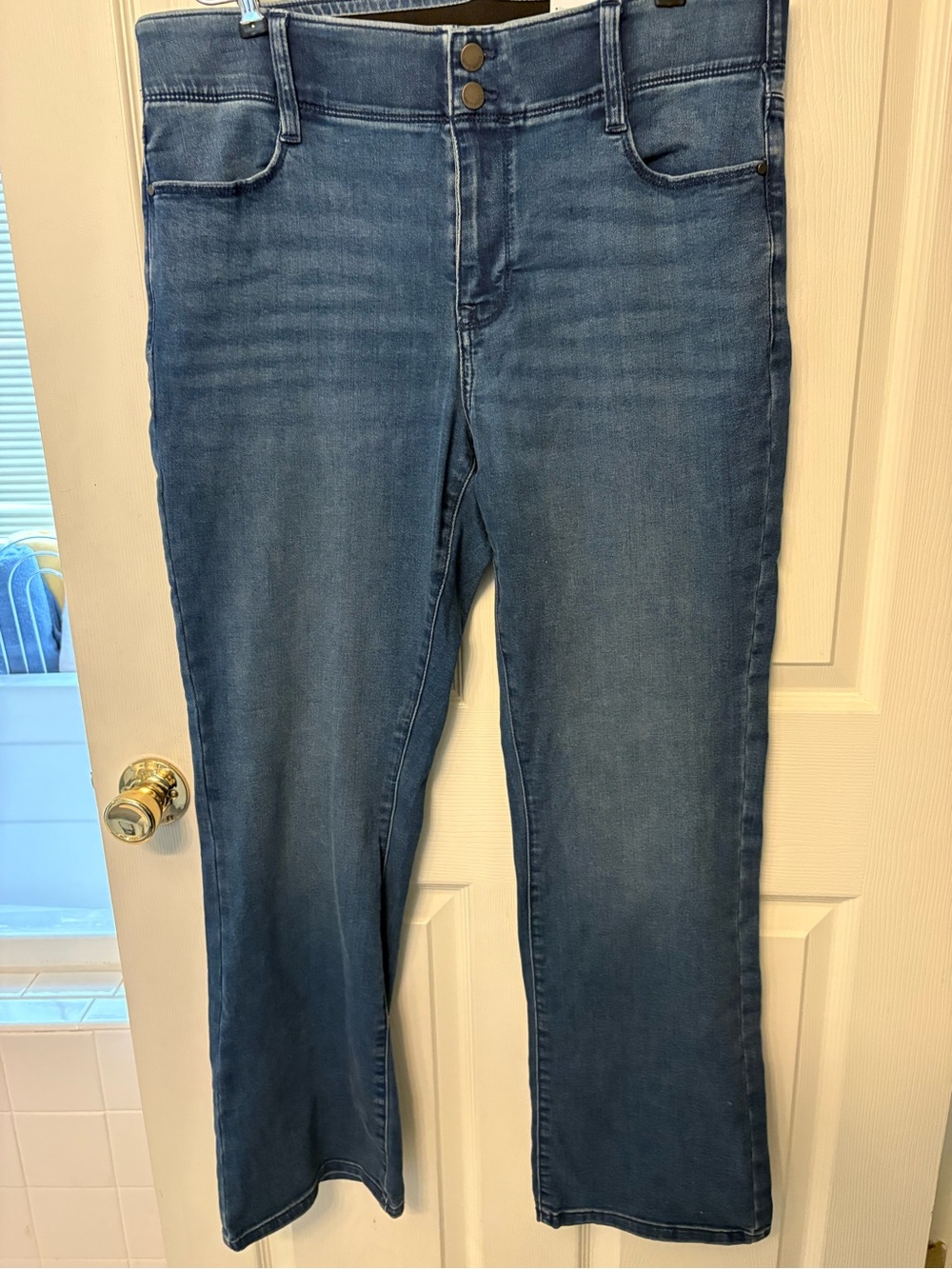 NWT Nine West Women's Blue Bootcut Jeans Mid Rise Tummy Control Stretch Size 14